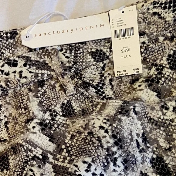 NWT Sanctuary denim plus pants - Picture 3 of 4